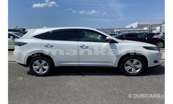 Buy Import Toyota Harrier White Car in Import - Dubai in Abhasia Buy Import Toyota Harrier White Car in Import - Dubai in Abhasia