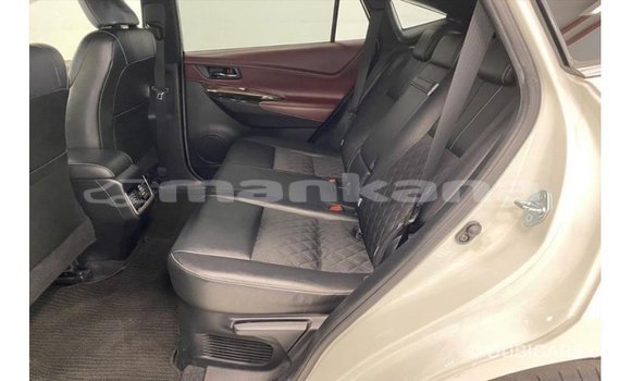 Buy Import Toyota Harrier White Car in Import - Dubai in Abhasia Buy Import Toyota Harrier White Car in Import - Dubai in Abhasia