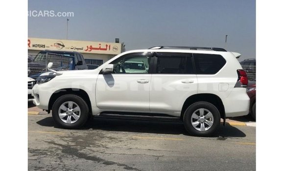 Buy Import Toyota Prado White Car in Import - Dubai in Abhasia Buy Import Toyota Prado White Car in Import - Dubai in Abhasia