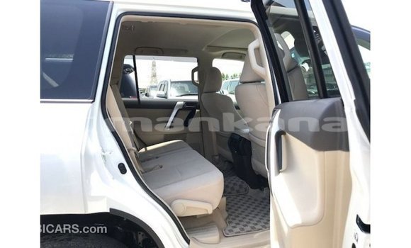 Buy Import Toyota Prado White Car in Import - Dubai in Abhasia Buy Import Toyota Prado White Car in Import - Dubai in Abhasia