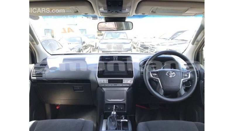 Big with watermark toyota prado abhasia import dubai 3393