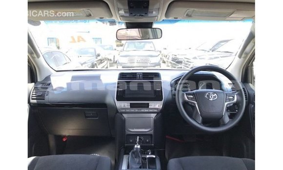 Buy Import Toyota Prado White Car in Import - Dubai in Abhasia Buy Import Toyota Prado White Car in Import - Dubai in Abhasia