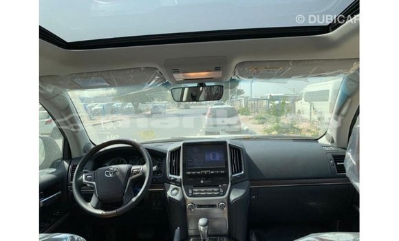 Buy Import Toyota Land Cruiser Black Car in Import - Dubai in Abhasia Buy Import Toyota Land Cruiser Black Car in Import - Dubai in Abhasia