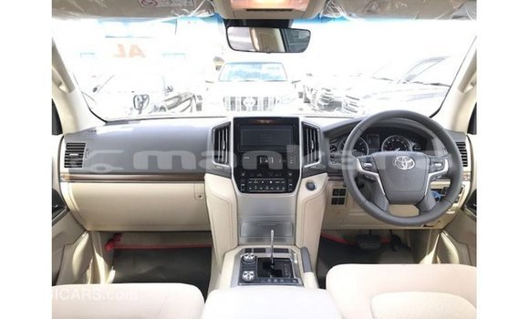 Buy Import Toyota Land Cruiser Black Car in Import - Dubai in Abhasia Buy Import Toyota Land Cruiser Black Car in Import - Dubai in Abhasia