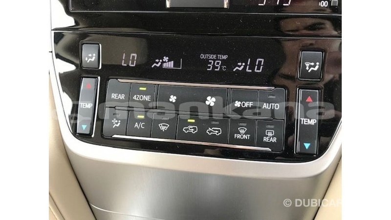 Big with watermark toyota land cruiser abhasia import dubai 3407