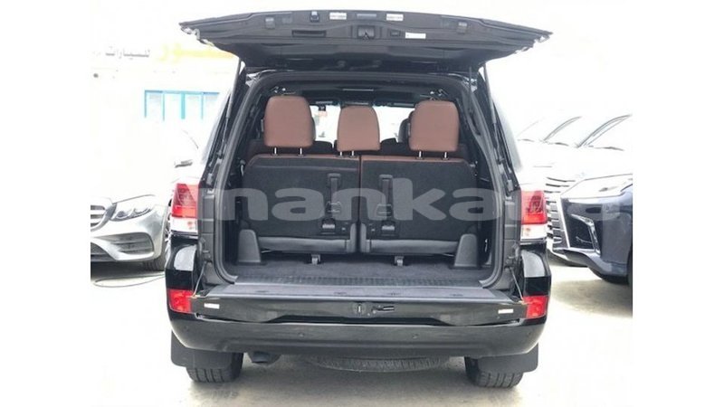 Big with watermark toyota land cruiser abhasia import dubai 3410