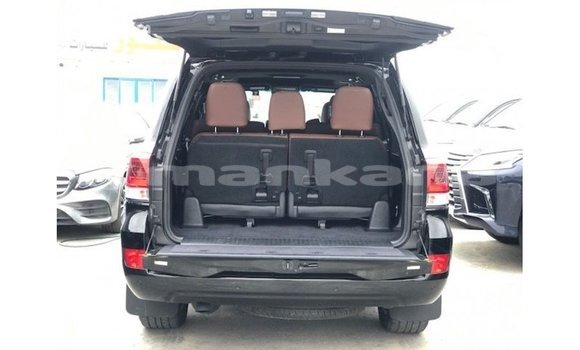 Buy Import Toyota Land Cruiser Black Car in Import - Dubai in Abhasia Buy Import Toyota Land Cruiser Black Car in Import - Dubai in Abhasia