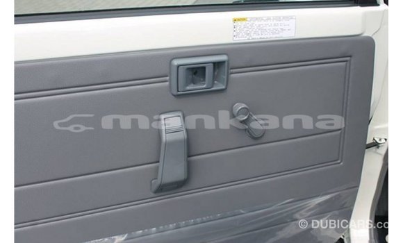 Buy Import Toyota Land Cruiser White Car in Import - Dubai in Abhasia Buy Import Toyota Land Cruiser White Car in Import - Dubai in Abhasia