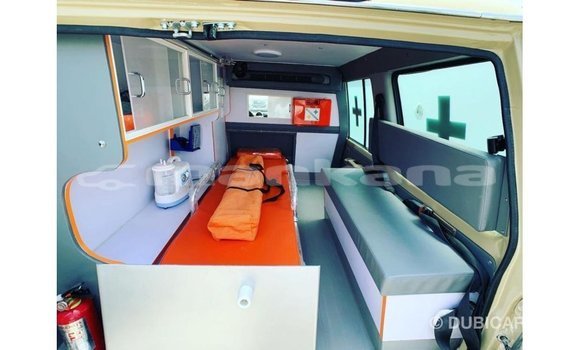 Buy Import Toyota DA Beige Truck in Import - Dubai in Abhasia Buy Import Toyota DA Beige Truck in Import - Dubai in Abhasia