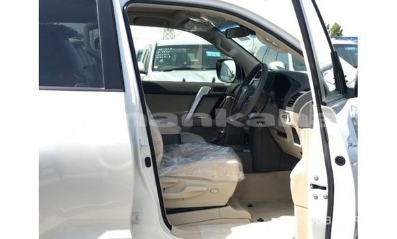 Buy Import Toyota Prado White Car in Import - Dubai in Abhasia Buy Import Toyota Prado White Car in Import - Dubai in Abhasia