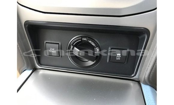 Buy Import Toyota Prado White Car in Import - Dubai in Abhasia Buy Import Toyota Prado White Car in Import - Dubai in Abhasia