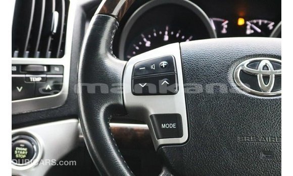 Buy Import Toyota Land Cruiser White Car in Import - Dubai in Abhasia Buy Import Toyota Land Cruiser White Car in Import - Dubai in Abhasia