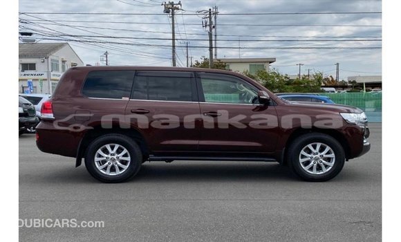 Buy Import Toyota Land Cruiser Red Car in Import - Dubai in Abhasia Buy Import Toyota Land Cruiser Red Car in Import - Dubai in Abhasia