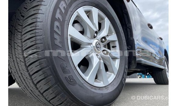 Buy Import Toyota Land Cruiser Red Car in Import - Dubai in Abhasia Buy Import Toyota Land Cruiser Red Car in Import - Dubai in Abhasia