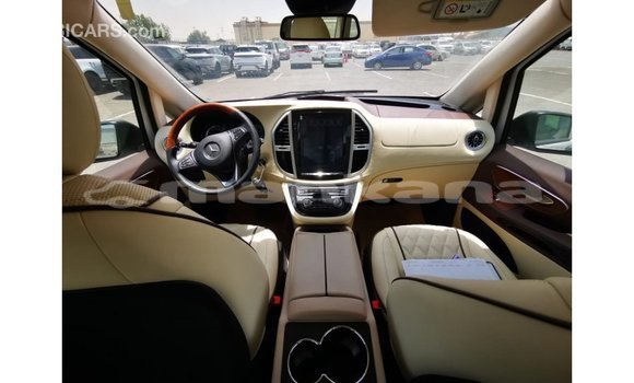 Buy Import Mercedes-Benz Vito White Car in Import - Dubai in Abhasia Buy Import Mercedes-Benz Vito White Car in Import - Dubai in Abhasia