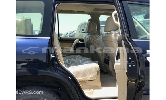 Buy Import Toyota Land Cruiser Blue Car in Import - Dubai in Abhasia Buy Import Toyota Land Cruiser Blue Car in Import - Dubai in Abhasia