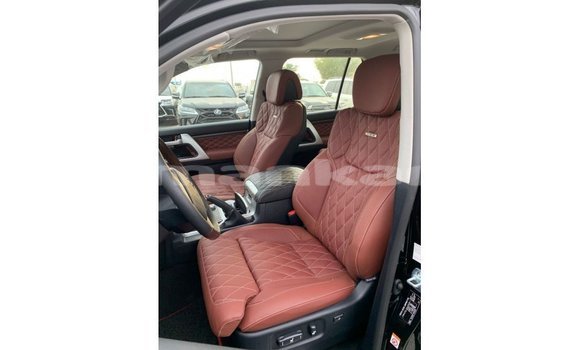 Buy Import Toyota Land Cruiser Black Car in Import - Dubai in Abhasia Buy Import Toyota Land Cruiser Black Car in Import - Dubai in Abhasia