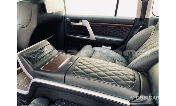 Buy Import Toyota Land Cruiser Black Car in Import - Dubai in Abhasia Buy Import Toyota Land Cruiser Black Car in Import - Dubai in Abhasia
