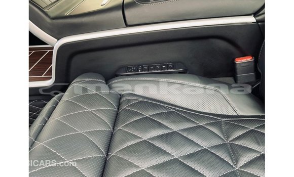 Buy Import Toyota Land Cruiser Black Car in Import - Dubai in Abhasia Buy Import Toyota Land Cruiser Black Car in Import - Dubai in Abhasia