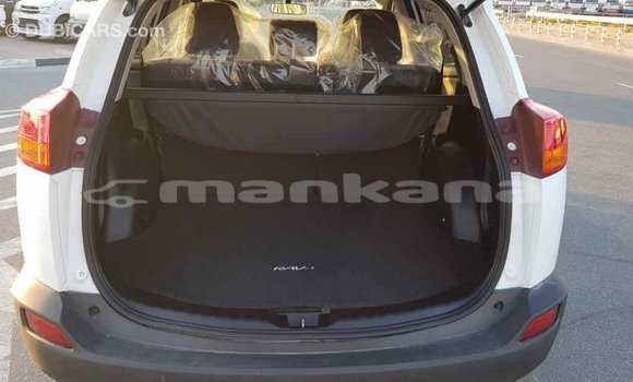 Buy Import Toyota RAV4 White Car in Import - Dubai in Abhasia Buy Import Toyota RAV4 White Car in Import - Dubai in Abhasia