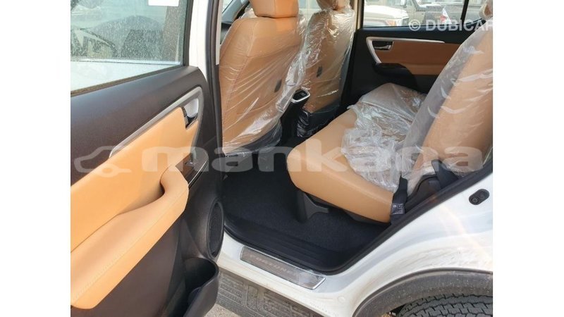 Big with watermark toyota fortuner abhasia import dubai 3465