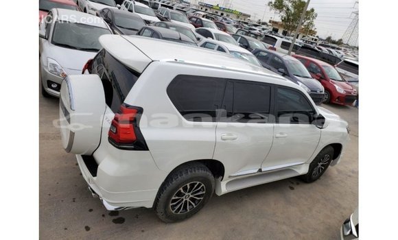 Buy Import Toyota Prado White Car in Import - Dubai in Abhasia Buy Import Toyota Prado White Car in Import - Dubai in Abhasia