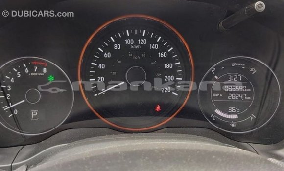 Buy Import Honda C White Bike in Import - Dubai in Abhasia Buy Import Honda C White Bike in Import - Dubai in Abhasia