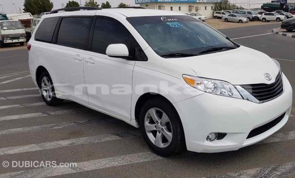 Buy Import Toyota Sienna White Car in Import - Dubai in Abhasia Buy Import Toyota Sienna White Car in Import - Dubai in Abhasia
