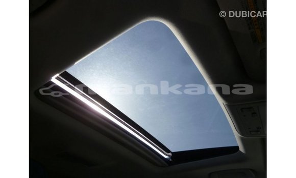 Buy Import Toyota Land Cruiser White Car in Import - Dubai in Abhasia Buy Import Toyota Land Cruiser White Car in Import - Dubai in Abhasia