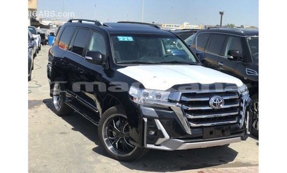 Buy Import Toyota Land Cruiser Black Car in Import - Dubai in Abhasia Buy Import Toyota Land Cruiser Black Car in Import - Dubai in Abhasia