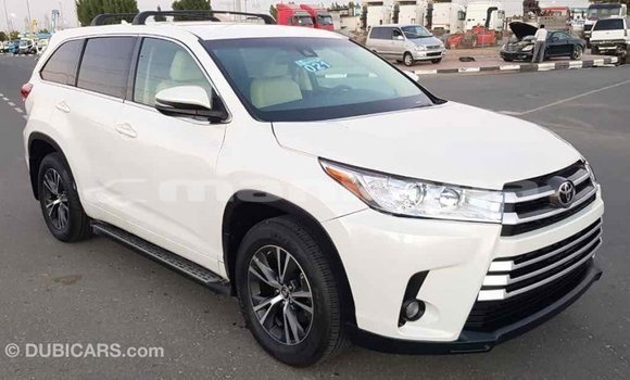 Buy Import Toyota Highlander White Car in Import - Dubai in Abhasia Buy Import Toyota Highlander White Car in Import - Dubai in Abhasia