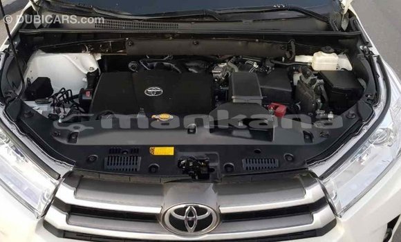 Buy Import Toyota Highlander White Car in Import - Dubai in Abhasia Buy Import Toyota Highlander White Car in Import - Dubai in Abhasia