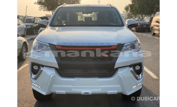 Buy Import Toyota Fortuner White Car in Import - Dubai in Abhasia Buy Import Toyota Fortuner White Car in Import - Dubai in Abhasia