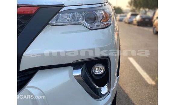Buy Import Toyota Fortuner White Car in Import - Dubai in Abhasia Buy Import Toyota Fortuner White Car in Import - Dubai in Abhasia