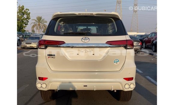 Buy Import Toyota Fortuner White Car in Import - Dubai in Abhasia Buy Import Toyota Fortuner White Car in Import - Dubai in Abhasia
