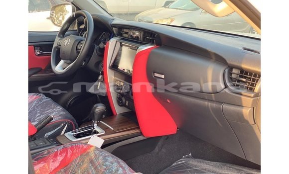 Buy Import Toyota Fortuner White Car in Import - Dubai in Abhasia Buy Import Toyota Fortuner White Car in Import - Dubai in Abhasia