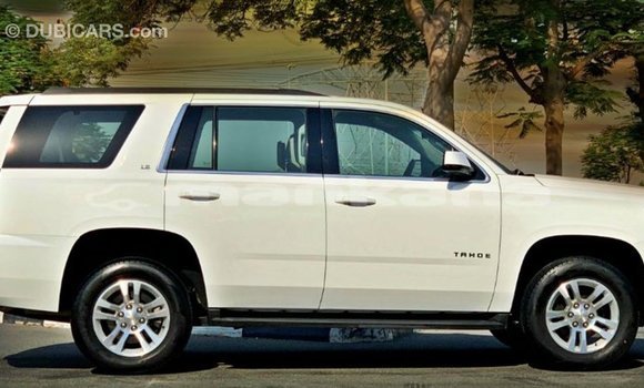 Buy Import Chevrolet Tahoe White Car in Import - Dubai in Abhasia Buy Import Chevrolet Tahoe White Car in Import - Dubai in Abhasia