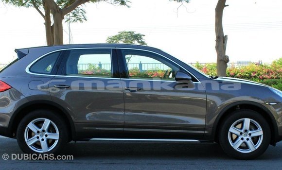 Buy Import Porsche Cayenne Brown Car in Import - Dubai in Abhasia Buy Import Porsche Cayenne Brown Car in Import - Dubai in Abhasia