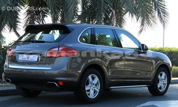 Buy Import Porsche Cayenne Brown Car in Import - Dubai in Abhasia Buy Import Porsche Cayenne Brown Car in Import - Dubai in Abhasia