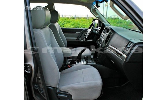 Buy Import Mitsubishi Pajero Brown Car in Import - Dubai in Abhasia Buy Import Mitsubishi Pajero Brown Car in Import - Dubai in Abhasia