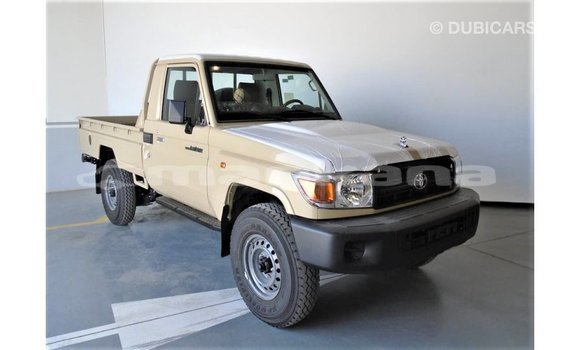 Buy Import Toyota Land Cruiser Beige Car in Import - Dubai in Abhasia Buy Import Toyota Land Cruiser Beige Car in Import - Dubai in Abhasia