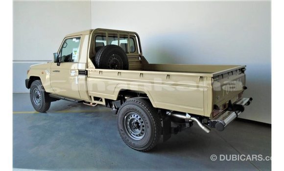 Buy Import Toyota Land Cruiser Beige Car in Import - Dubai in Abhasia Buy Import Toyota Land Cruiser Beige Car in Import - Dubai in Abhasia