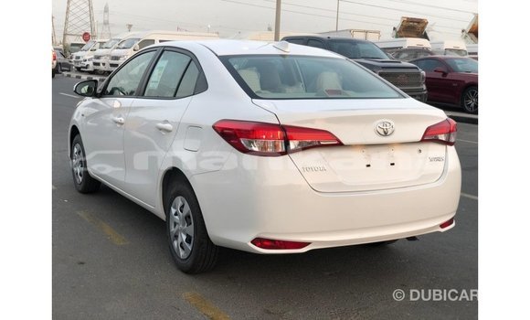 Buy Import Toyota DA White Truck in Import - Dubai in Abhasia Buy Import Toyota DA White Truck in Import - Dubai in Abhasia