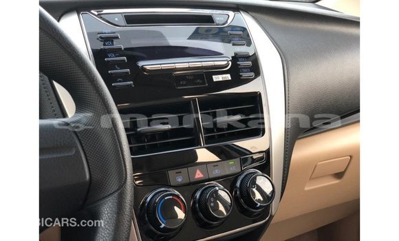 Buy Import Toyota DA White Truck in Import - Dubai in Abhasia Buy Import Toyota DA White Truck in Import - Dubai in Abhasia