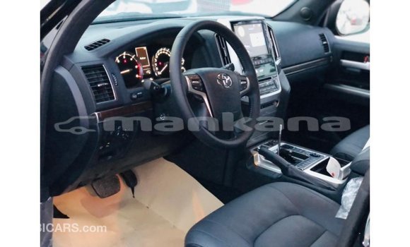 Buy Import Toyota DA Black Truck in Import - Dubai in Abhasia Buy Import Toyota DA Black Truck in Import - Dubai in Abhasia