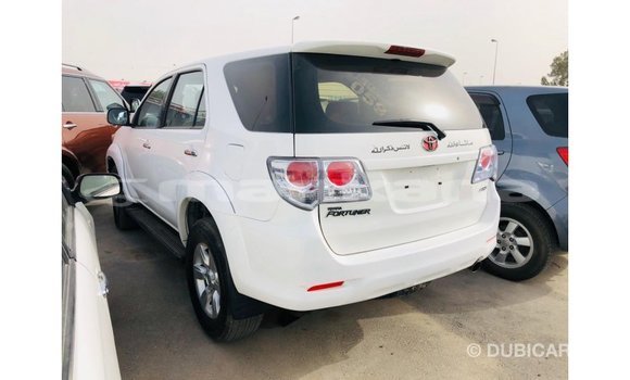 Buy Import Toyota Fortuner White Car in Import - Dubai in Abhasia Buy Import Toyota Fortuner White Car in Import - Dubai in Abhasia