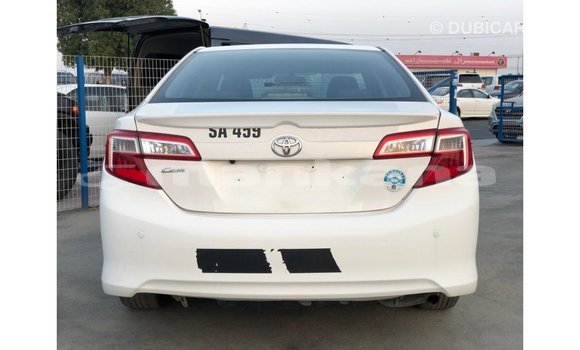 Buy Import Toyota Camry White Car in Import - Dubai in Abhasia Buy Import Toyota Camry White Car in Import - Dubai in Abhasia