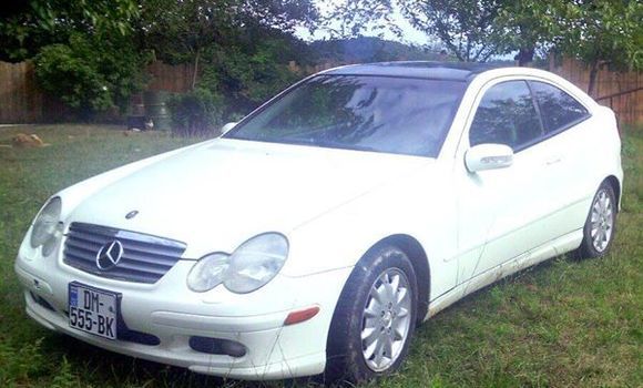 Buy Used Mercedes-Benz C–Class White Car in Tbilisi in Tbilisi