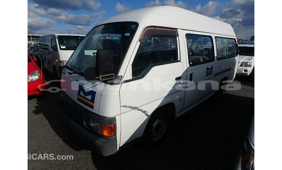 Buy Import Nissan Caravan White Car in Import - Dubai in Abhasia Buy Import Nissan Caravan White Car in Import - Dubai in Abhasia