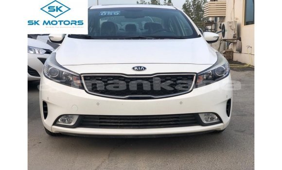Buy Import Kia Cerato White Car in Import - Dubai in Abhasia